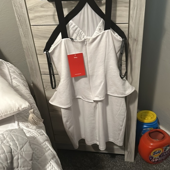 Star Wars med new tags bought at Macys spandex - Picture 4 of 4